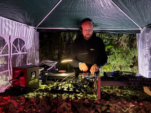 DJ.D
